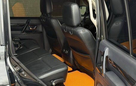 Mitsubishi Pajero IV, 2011 год, 1 700 000 рублей, 13 фотография