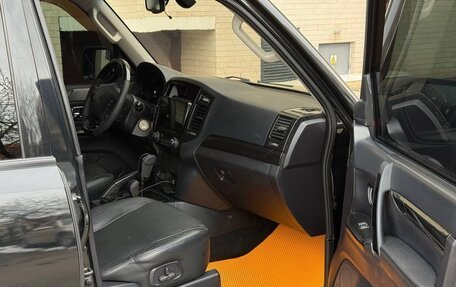 Mitsubishi Pajero IV, 2011 год, 1 700 000 рублей, 11 фотография