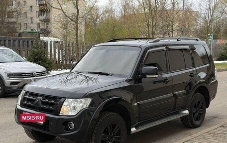 Mitsubishi Pajero IV, 2011 год, 1 700 000 рублей, 5 фотография