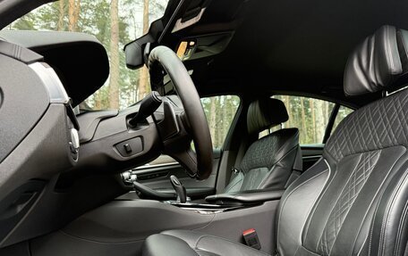 BMW 5 серия, 2018 год, 4 230 000 рублей, 11 фотография