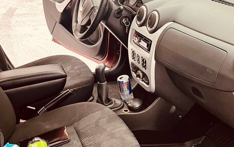 Renault Sandero I, 2011 год, 330 000 рублей, 4 фотография