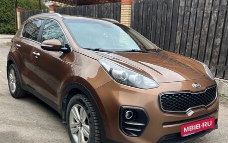 KIA Sportage IV рестайлинг, 2016 год, 1 380 000 рублей, 2 фотография