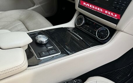 Mercedes-Benz CLS, 2013 год, 1 850 000 рублей, 29 фотография