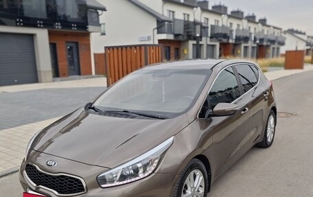 KIA cee'd III, 2012 год, 1 210 000 рублей, 2 фотография