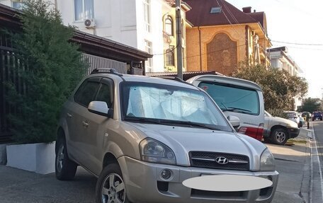 Hyundai Tucson III, 2007 год, 780 000 рублей, 2 фотография
