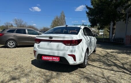 KIA Rio IV, 2020 год, 1 880 000 рублей, 3 фотография