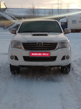Toyota Hilux VII рестайлинг, 2012 год, 1 500 000 рублей, 1 фотография