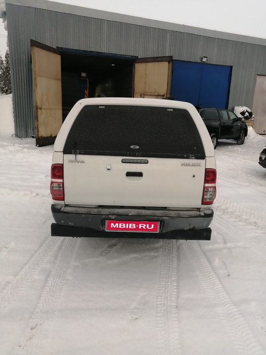 Toyota Hilux VII рестайлинг, 2012 год, 1 500 000 рублей, 2 фотография