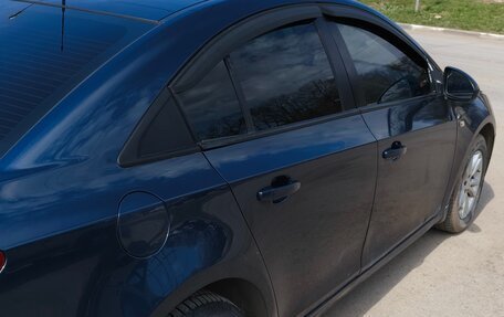 Chevrolet Cruze II, 2011 год, 500 000 рублей, 9 фотография