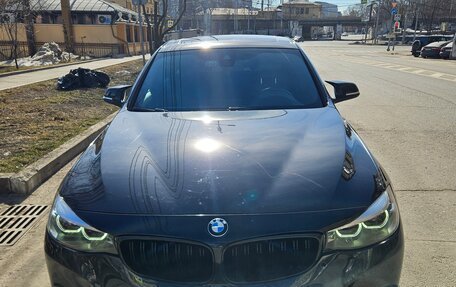 BMW 3 серия, 2018 год, 2 600 000 рублей, 3 фотография