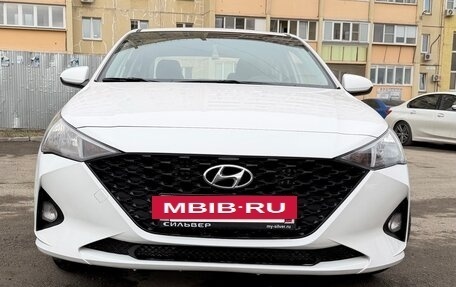 Hyundai Solaris II рестайлинг, 2022 год, 1 380 000 рублей, 5 фотография