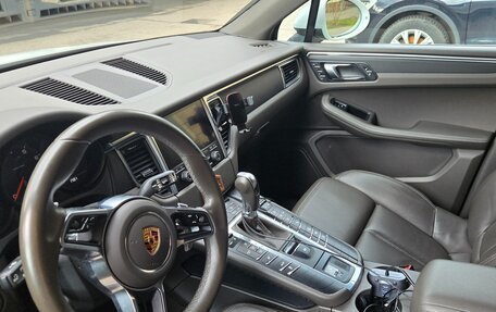 Porsche Macan I рестайлинг, 2017 год, 3 000 000 рублей, 10 фотография