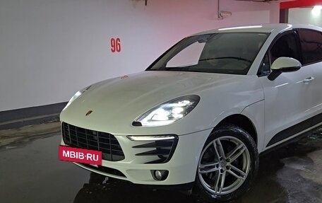 Porsche Macan I рестайлинг, 2017 год, 3 000 000 рублей, 4 фотография