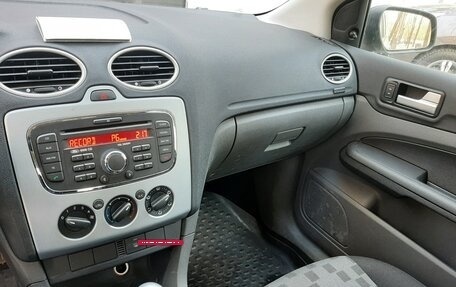 Ford Focus II рестайлинг, 2007 год, 327 000 рублей, 6 фотография