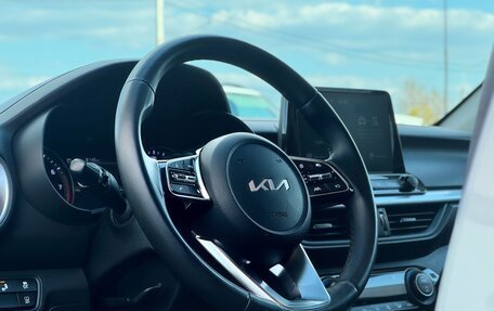 KIA Cerato IV, 2021 год, 2 399 000 рублей, 10 фотография