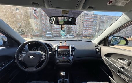 KIA cee'd I рестайлинг, 2009 год, 695 000 рублей, 10 фотография