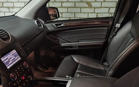 Mercedes-Benz GL-Класс, 2010 год, 2 500 000 рублей, 3 фотография