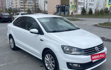 Volkswagen Polo VI (EU Market), 2016 год, 1 030 000 рублей, 2 фотография