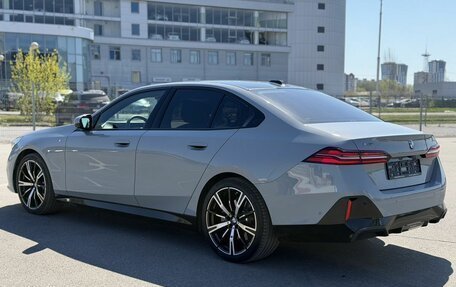 BMW 5 серия, 2024 год, 7 800 000 рублей, 17 фотография