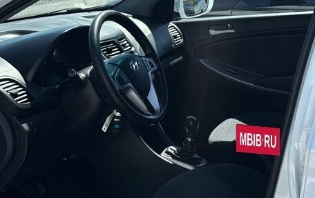 Hyundai Solaris II рестайлинг, 2016 год, 799 000 рублей, 10 фотография