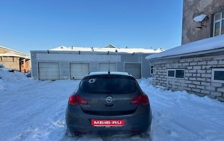 Opel Astra J, 2011 год, 499 999 рублей, 8 фотография