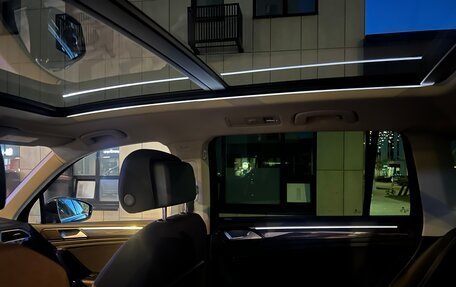 Volkswagen Tiguan II, 2017 год, 3 150 000 рублей, 27 фотография