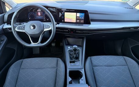 Volkswagen Golf VIII, 2023 год, 2 817 000 рублей, 7 фотография