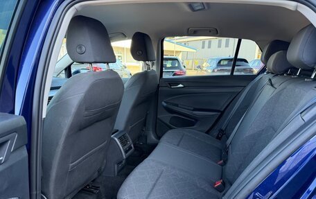 Volkswagen Golf VIII, 2023 год, 2 817 000 рублей, 8 фотография