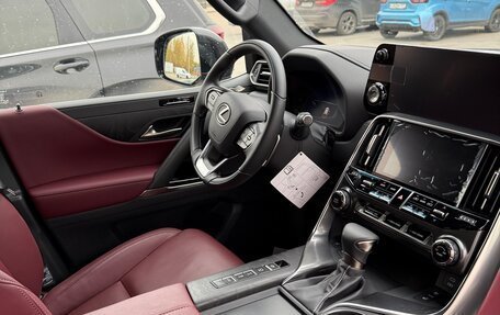 Lexus LX, 2024 год, 22 000 000 рублей, 24 фотография