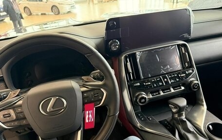 Lexus LX, 2024 год, 22 000 000 рублей, 20 фотография