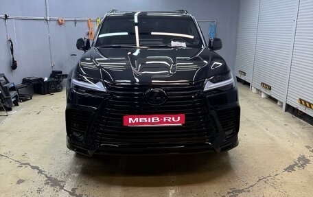 Lexus LX, 2024 год, 22 000 000 рублей, 19 фотография