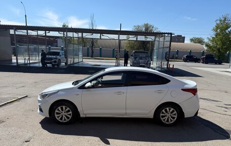 Hyundai Solaris II рестайлинг, 2018 год, 635 000 рублей, 6 фотография