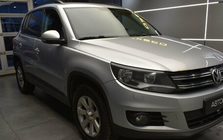 Volkswagen Tiguan I, 2013 год, 990 000 рублей, 3 фотография