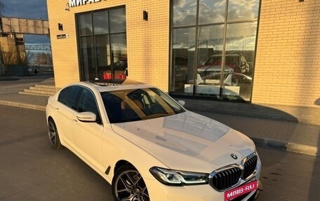 BMW 5 серия, 2021 год, 4 800 000 рублей, 7 фотография