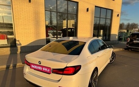 BMW 5 серия, 2021 год, 4 800 000 рублей, 11 фотография