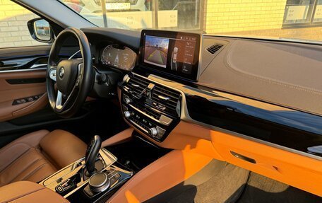 BMW 5 серия, 2021 год, 4 800 000 рублей, 29 фотография