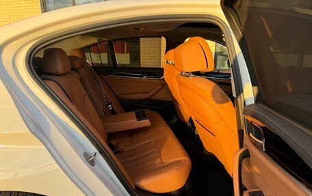 BMW 5 серия, 2021 год, 4 800 000 рублей, 32 фотография