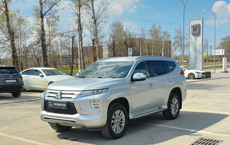 Mitsubishi Pajero Sport III рестайлинг, 2021 год, 3 990 000 рублей, 2 фотография