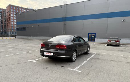 Volkswagen Passat B7, 2011 год, 865 000 рублей, 3 фотография