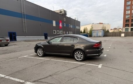 Volkswagen Passat B7, 2011 год, 865 000 рублей, 4 фотография