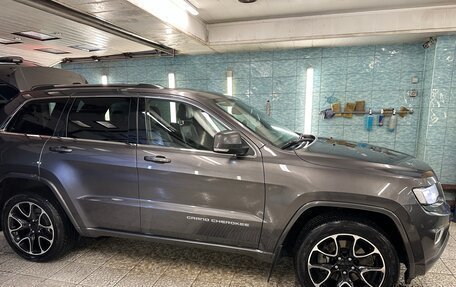 Jeep Grand Cherokee, 2014 год, 2 550 000 рублей, 15 фотография