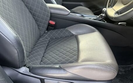 Toyota C-HR I рестайлинг, 2019 год, 1 880 000 рублей, 12 фотография