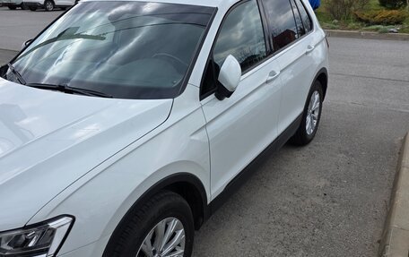 Volkswagen Tiguan II, 2020 год, 2 600 000 рублей, 14 фотография