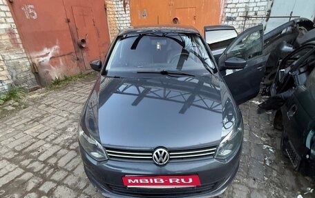 Volkswagen Polo VI (EU Market), 2013 год, 740 000 рублей, 10 фотография