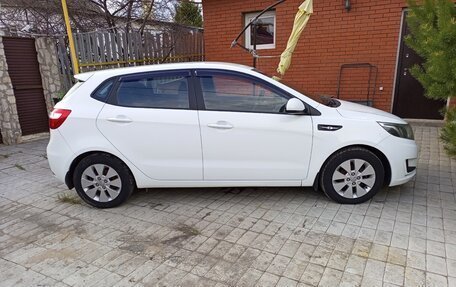 KIA Rio III рестайлинг, 2013 год, 850 000 рублей, 7 фотография