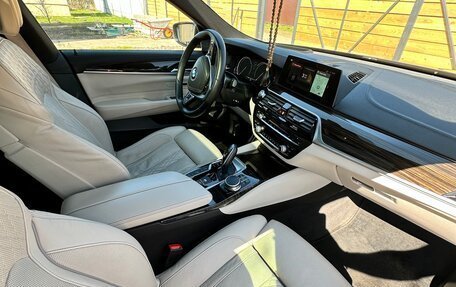 BMW 6 серия, 2017 год, 3 980 000 рублей, 13 фотография