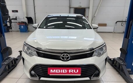 Toyota Camry, 2016 год, 2 100 000 рублей, 3 фотография