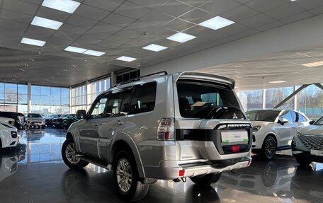 Mitsubishi Pajero IV, 2014 год, 2 495 000 рублей, 6 фотография