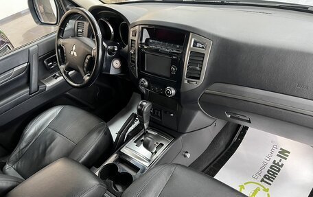Mitsubishi Pajero IV, 2014 год, 2 495 000 рублей, 14 фотография