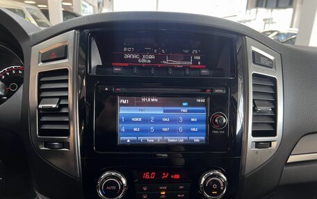Mitsubishi Pajero IV, 2014 год, 2 495 000 рублей, 20 фотография